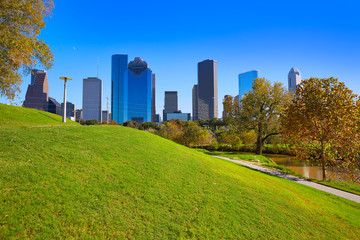 Fototapeta premium Houston skyline in sunny day from park grass