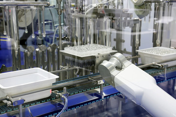 Automatic line for production of medicines