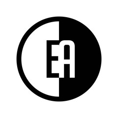 INITIAL CIRCLE HALF LOGO