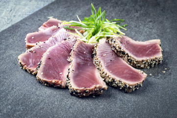 Thunfisch Tataki