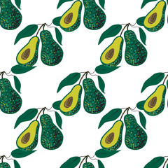 Obraz premium Seamless vector patten with avocado slices with leaves on yellow background. Ripe tropical fruit with leaves. Perfect for wallpapers, pattern fills, web page backgrounds, surface textures, textile