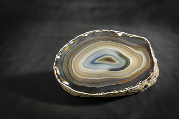 mineralogical agate stone polished natural look