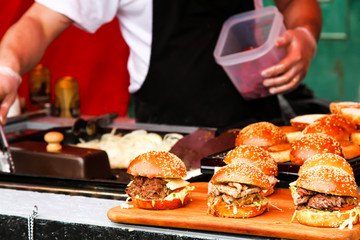 Obraz na płótnie Canvas street food. burger with salad and meat, fast food