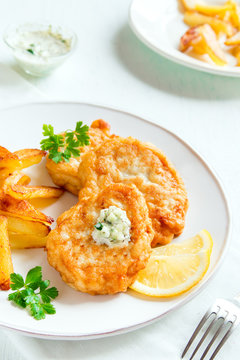 fish cakes with french fries