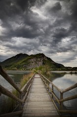 Fototapeta premium lake bridge