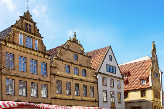 Historische Geb&auml;ude am Alten Markt in Bielefeld, Nordrhein-Westfalen