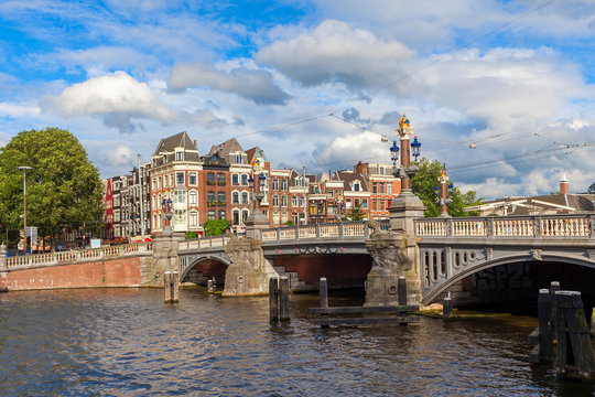 Blauwbrug bridge in Amsterdam.