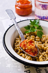 Pasta with vegetable sauce