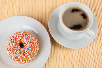 Donut und Kaffee