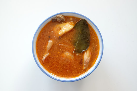 Kuchnia tajska zupa tom yum