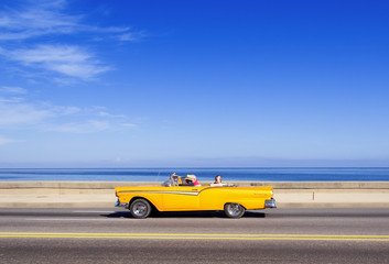 HAVANA,CUBA - NOVEMBER 9, 2015 : Vintage american car at the Mal