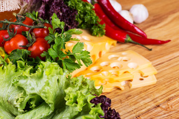 cheese with fresh vegetables