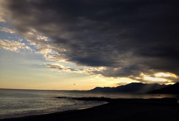 temporale in arrivo al mare