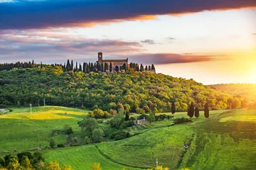 Plexiglas foto achterwand Beautiful tuscany landscape at sunset , Italy © sborisov