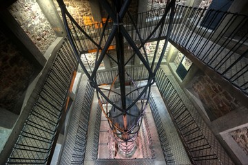 Naklejka premium Industrial staircase going up
