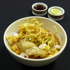 thai food khao soi kai northern-style chicken curried noodles soup 9