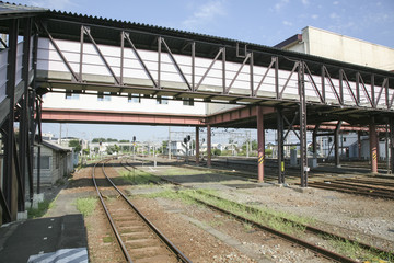 Pedestrian railway overpass