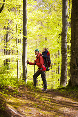 Fototapeta premium Mom and child traveling the world.