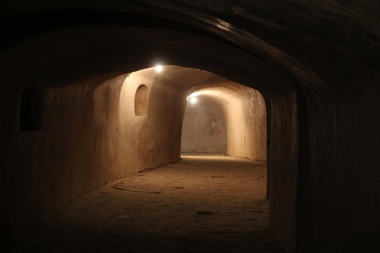 mosqu&eacute;e souterraine d'Ardestan, Iran