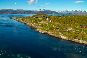 Fototapeta na wymiar Urlaub in Norwegen, Saltstraumen