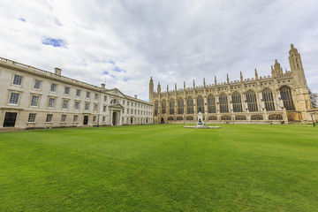 Fototapeta na wymiar Beautiful places around the famous King's College at Cambridge U