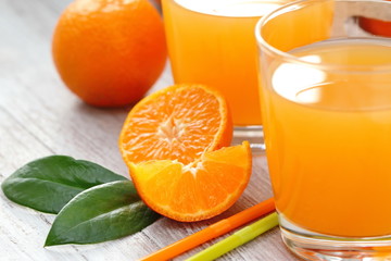 Tangerine juice and fresh fruit
