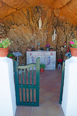 Minorca, isole Baleari, Spagna: la cappella dedicata alla Madonna di Lourdes a Fornells il 10 luglio 2013