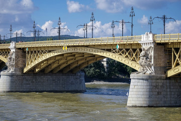 Fototapeta na wymiar Margaret Bridge in Budapest