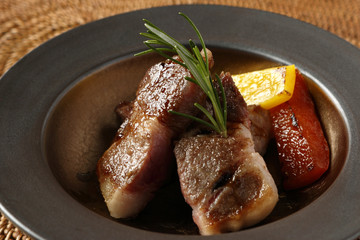 イベリコ豚　ポークソテー　料理