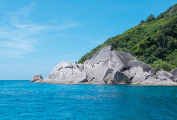 Naklejka premium Beautiful landscape with sea and mountain in summer.