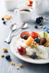 Quark with granola, fruits and berries
