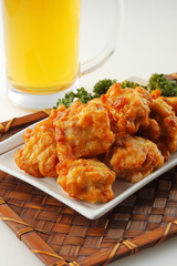 鶏の唐揚げとビール　Fried chicken and beer