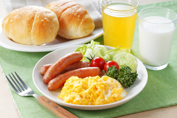 朝食　Breakfast