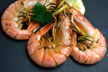 Gamberi in guazzetto