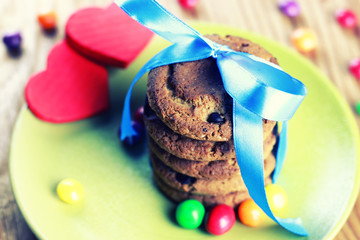 chocolate cookies ribbon candy