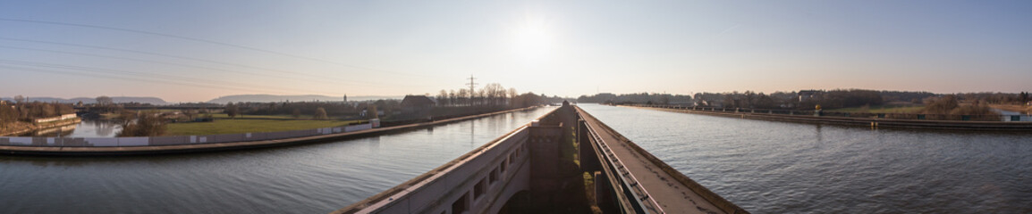 Obraz premium waterway crossing minden germany high definition panorama