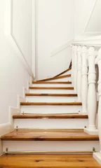 Foto op Plexiglas Trappen houten trappen vintage