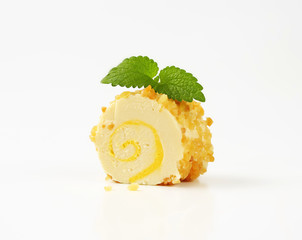 Soft cheese with pineapple and almonds