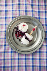 ice cream with blueberry
