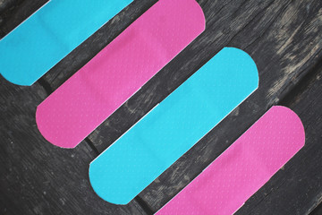 Medical adhesive bandage