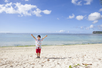 南国の風景と子供