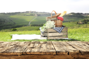 wooden desk and picnic 