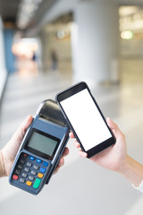 Customer pay by cellphone