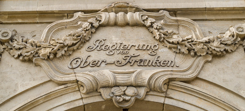 Regierung Oberfranken Schild