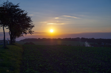 Sonnenuntergang auf dem Land