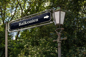 Schild 53 - Balkonien