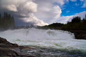 Norwegen, Wasserfall