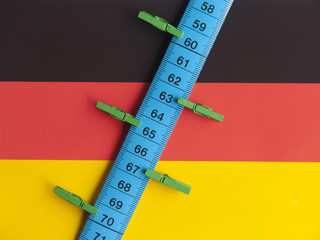 rente mit dreiundsechzig, fünfundsechszig, siebenundsechzig, siebzig