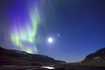 Fototapeta na wymiar Northern lights in Iceland