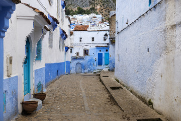 Fototapeta na wymiar View of a street in the town of Chefchaouen in Morocco
